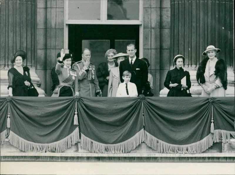 Queen Elizabeth II - Vintage Photograph