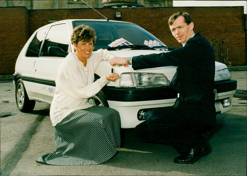 Jim Hollyhead, Masion Elliot - Vintage Photograph