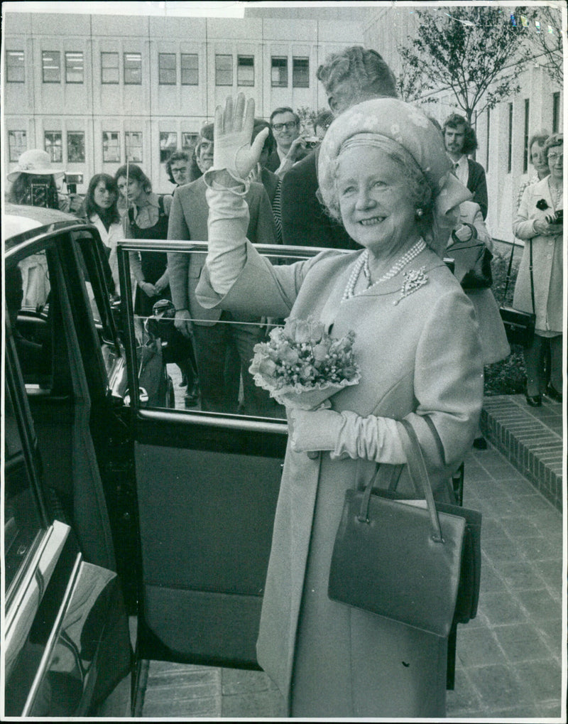 Queen Elizabeth The Queen Mother - Vintage Photograph