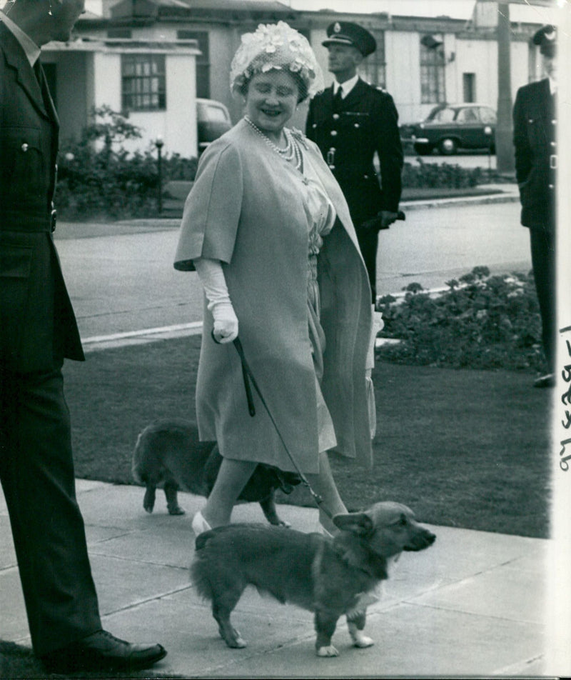 Queen Elizabeth The Queen Mother - Vintage Photograph