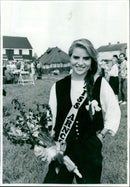 Linda Ellis - Vintage Photograph