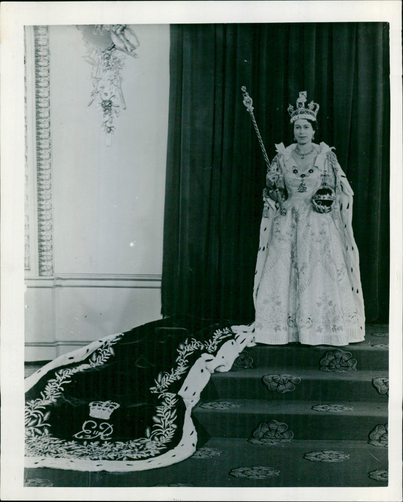 Queen Elizabeth II - Vintage Photograph