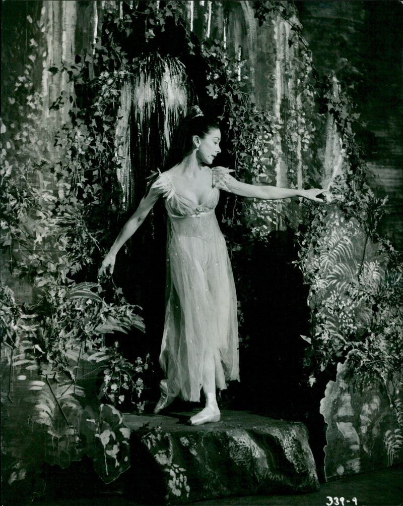 Margot Fonteyn - Vintage Photograph
