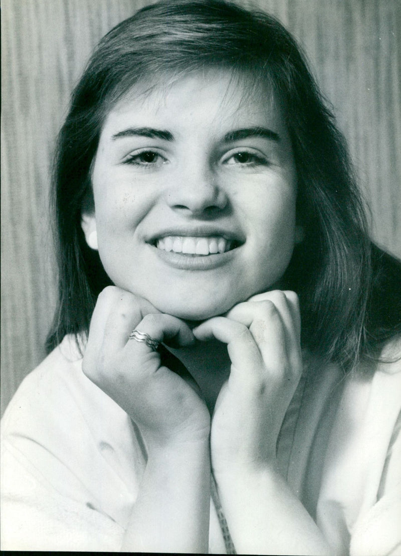 Linda Ellis - Vintage Photograph