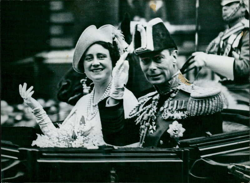 Queen Elizabeth the Queen Mother - Vintage Photograph