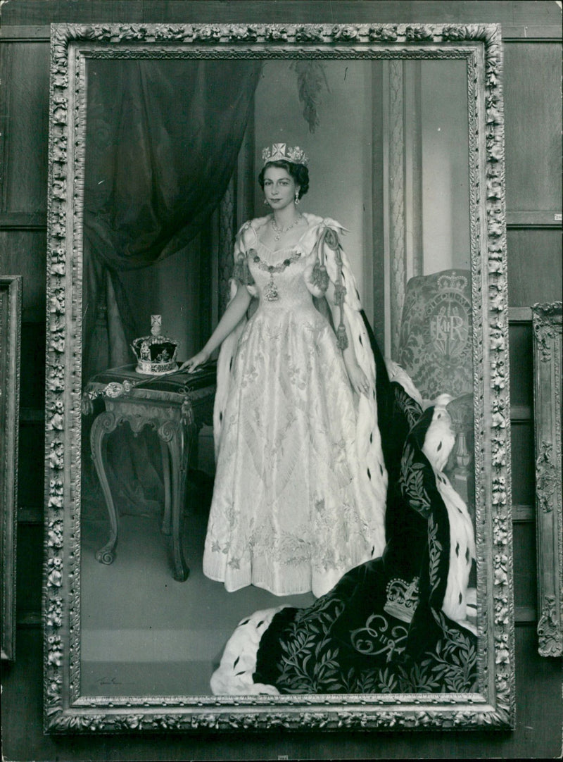 Queen Elizabeth II - Vintage Photograph