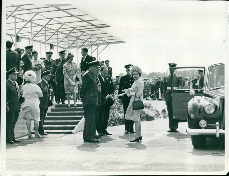 Queen Elizabeth II - Vintage Photograph