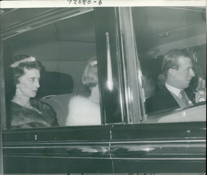 Queen Elizabeth II - Vintage Photograph