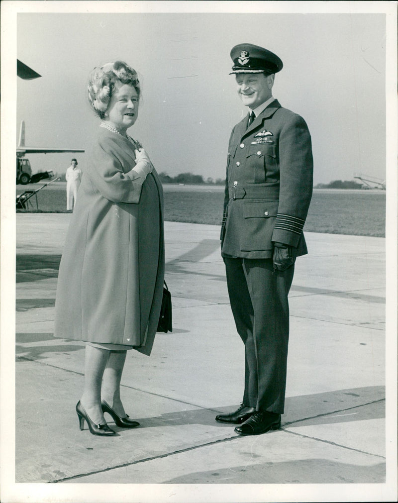 Queen Elizabeth The Queen Mother - Vintage Photograph