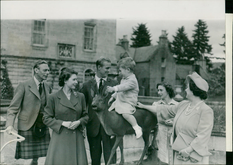 Queen Elizabeth II - Vintage Photograph