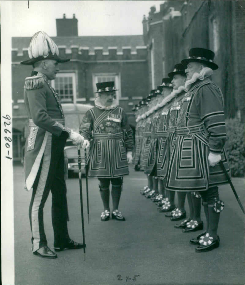 Queen Elizabeth II - Vintage Photograph