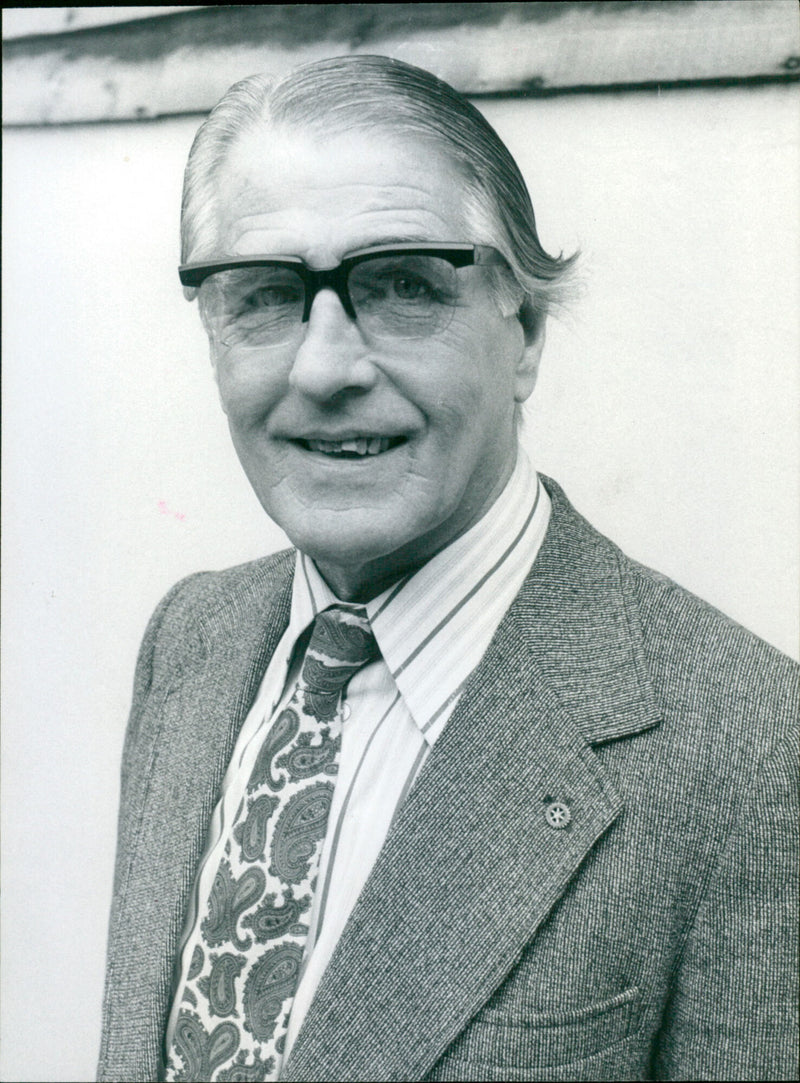 Leslie Franks - Vintage Photograph