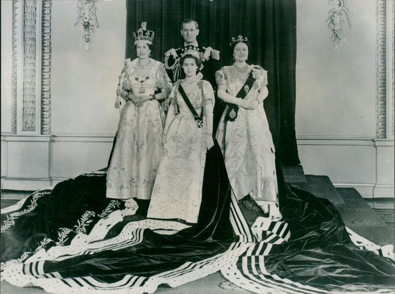 Queen Elizabeth II - Vintage Photograph