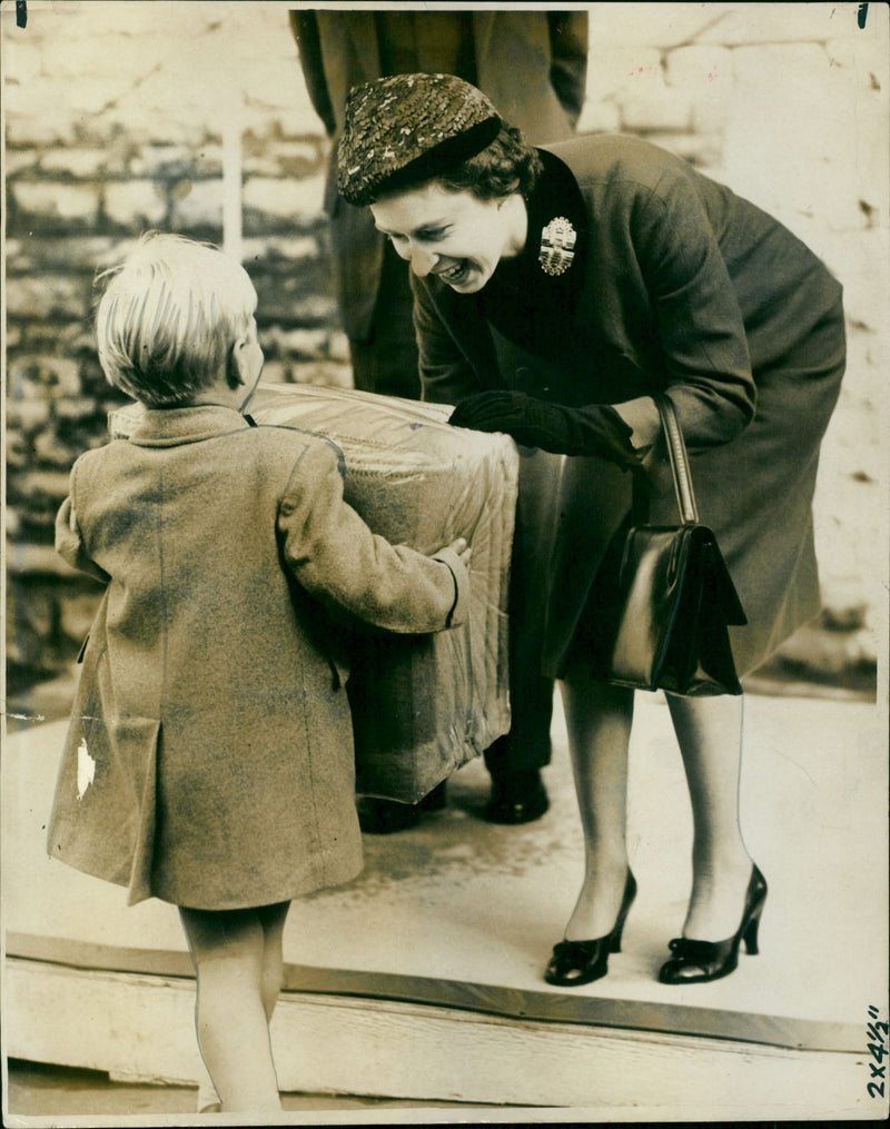 Queen Elizabeth II - Vintage Photograph