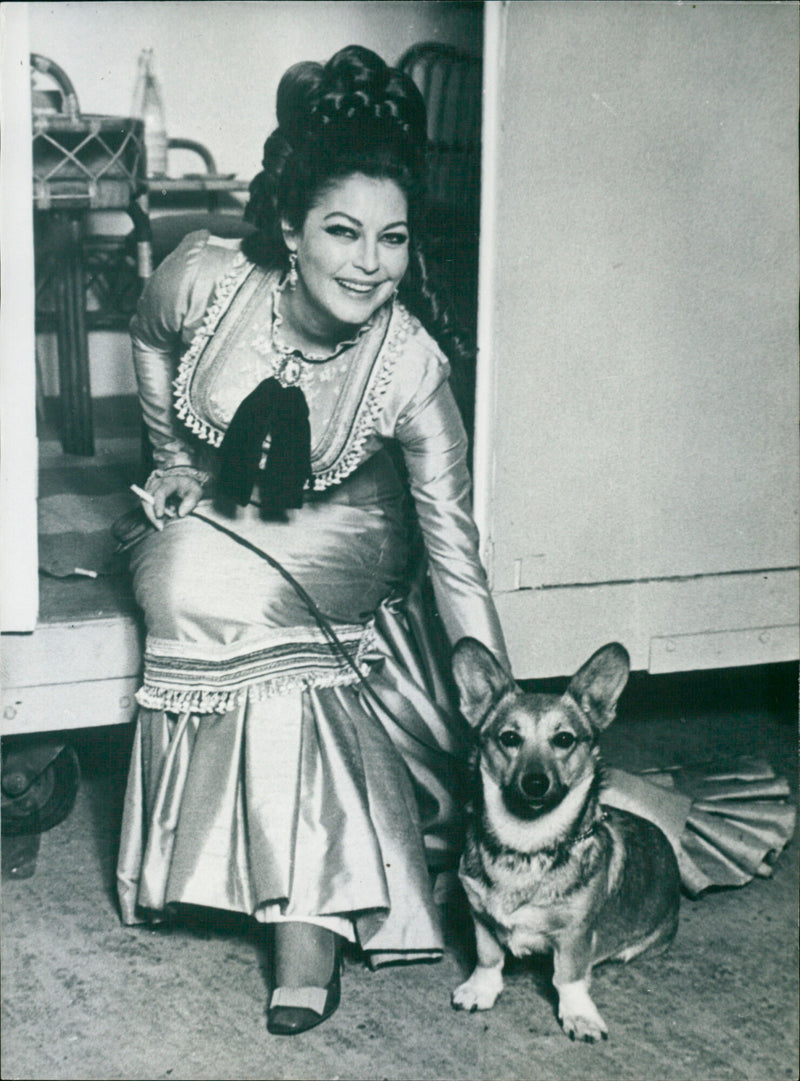 Ava Gardner - Vintage Photograph