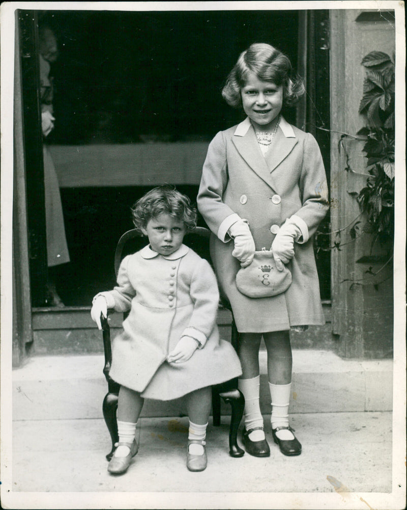 Queen Elizabeth II - Vintage Photograph