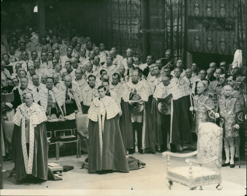 Queen Elizabeth II - Vintage Photograph