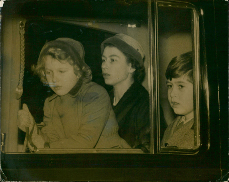 Queen Elizabeth II - Vintage Photograph