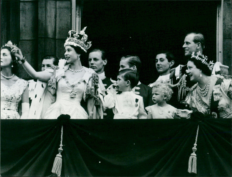 Queen Elizabeth II - Vintage Photograph