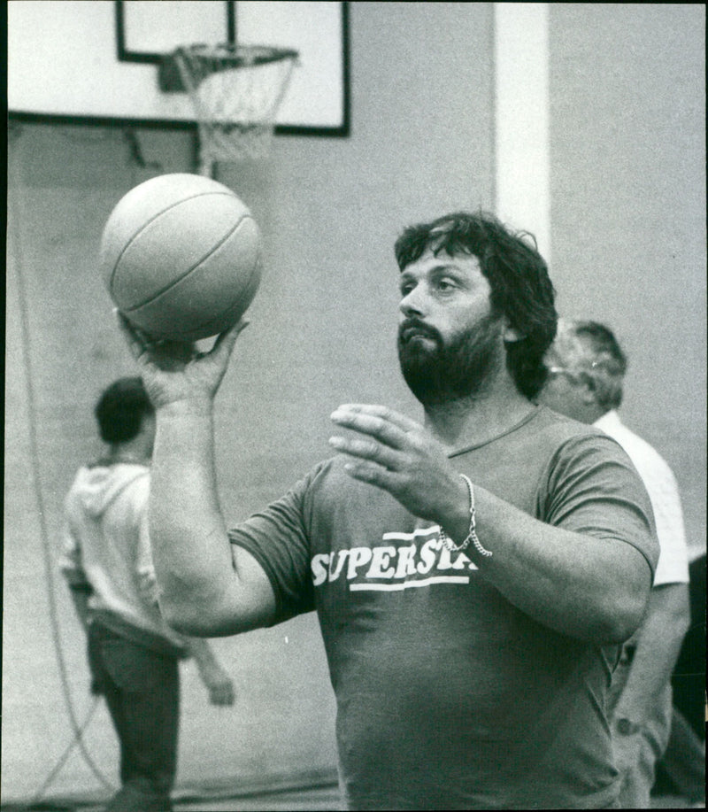 Geoffrey Capes - Vintage Photograph