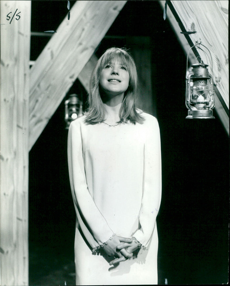 Marianne Faithfull - Vintage Photograph