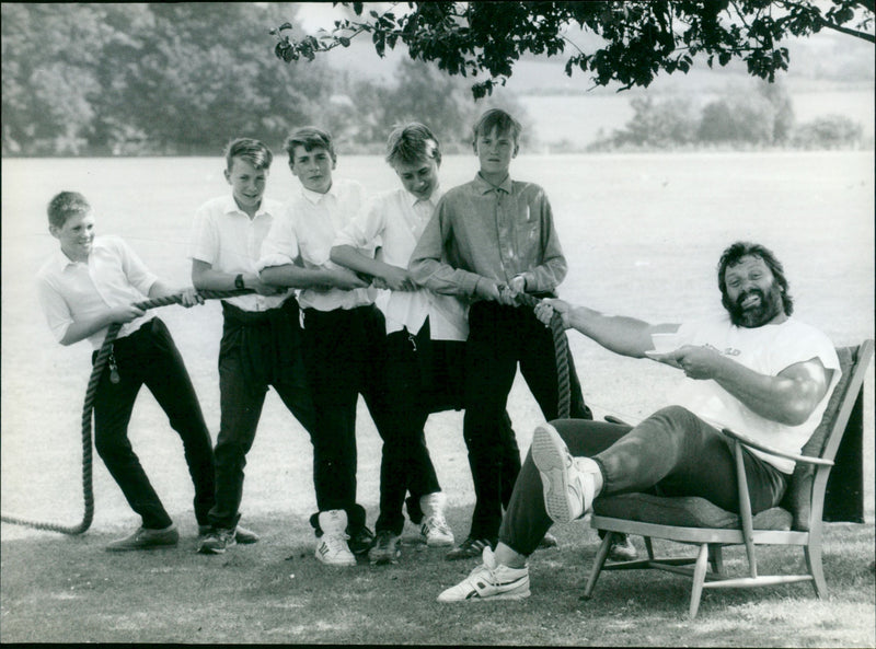 Geoff Capes at WoodGreen school, Witney - Vintage Photograph