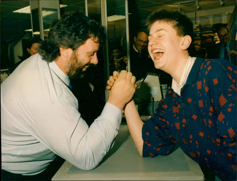 Alex Mark, Geoff Capes - Vintage Photograph