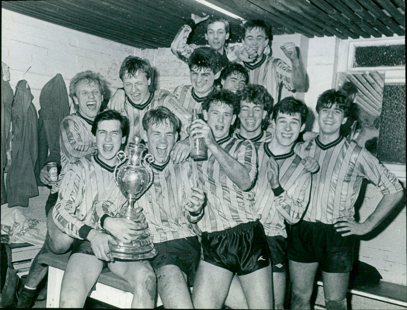 Pembroke celebrate their 2-1 victory over Hertford in the University Cuppers tournament final. - Vintage Photograph