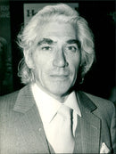Frank Finlay, 59. - Vintage Photograph