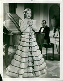 Gracie Fields - Vintage Photograph