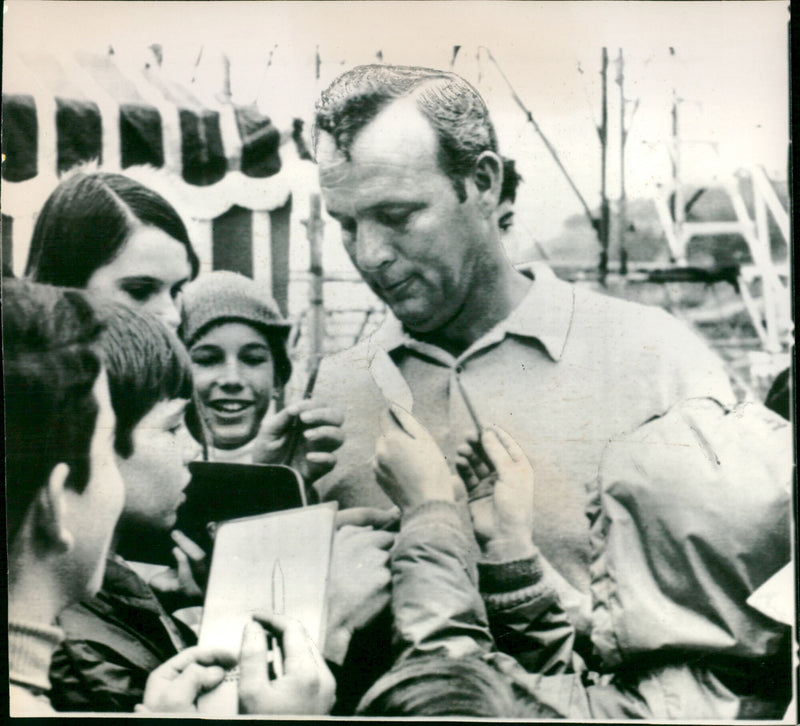 Arnold Palmer - Vintage Photograph