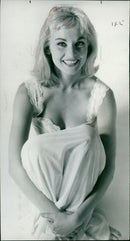 Diane Cilento - Vintage Photograph