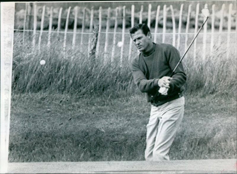 Doug Sanders - Vintage Photograph