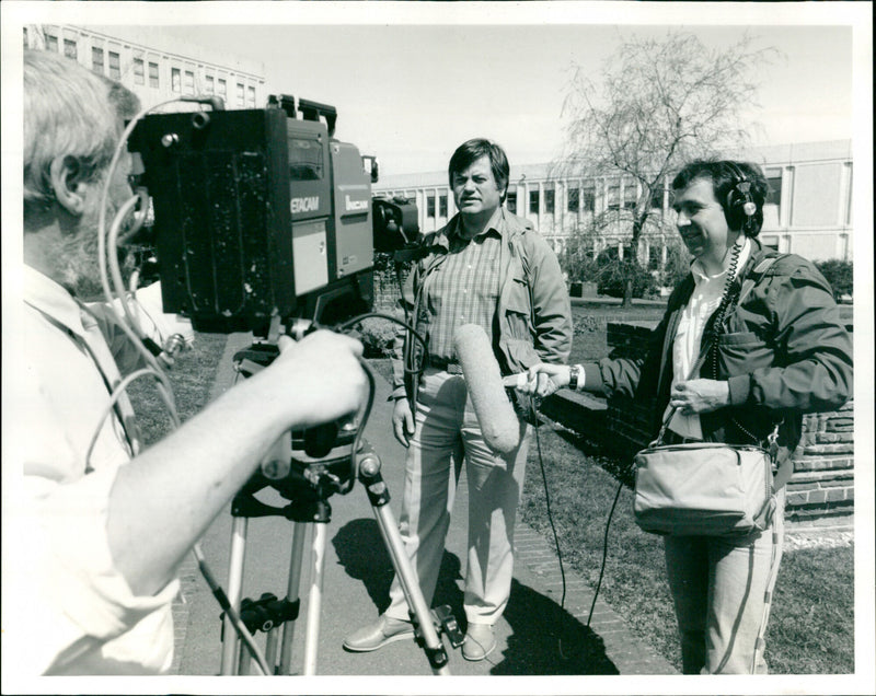 Roger cook - Vintage Photograph