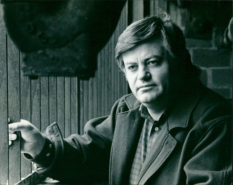 Roger cook - Vintage Photograph