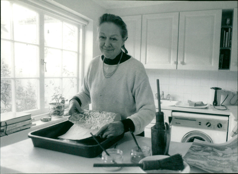 Anne Chambers - Vintage Photograph