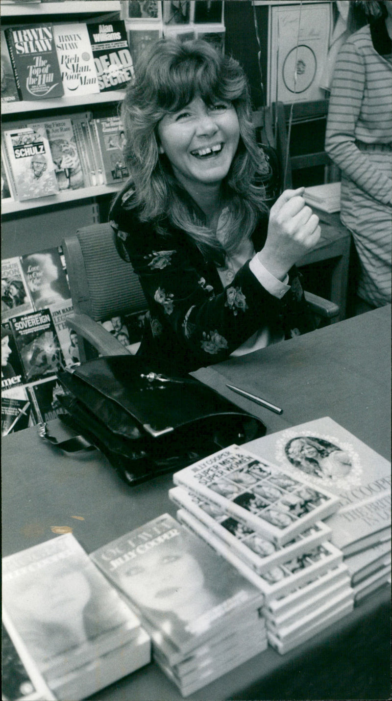 Jilly Cooper - Vintage Photograph