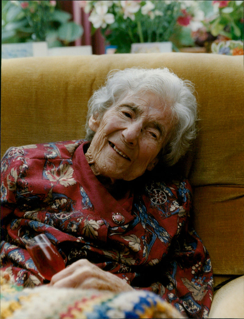 May Cooling - Vintage Photograph