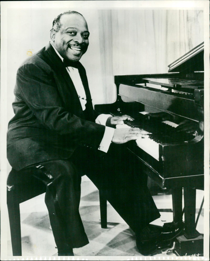 Count Basie - Vintage Photograph