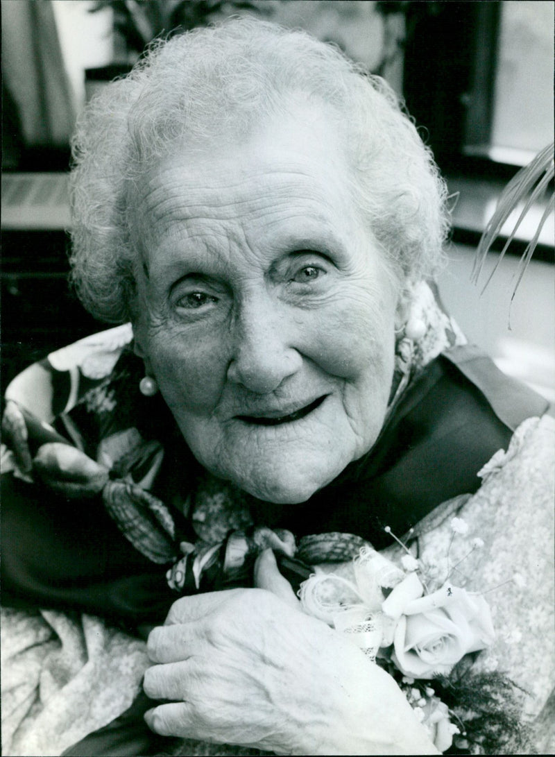 Eve Barnes - Vintage Photograph