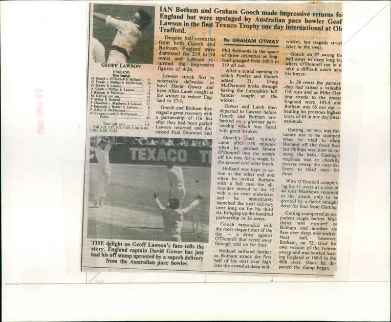 Australia's Geoff Lawson celebrates the dismissal of England's David Gower in the first Texaco Trophy one-day international at Old Trafford, Manchester, on May 30, 1985. - Vintage Photograph