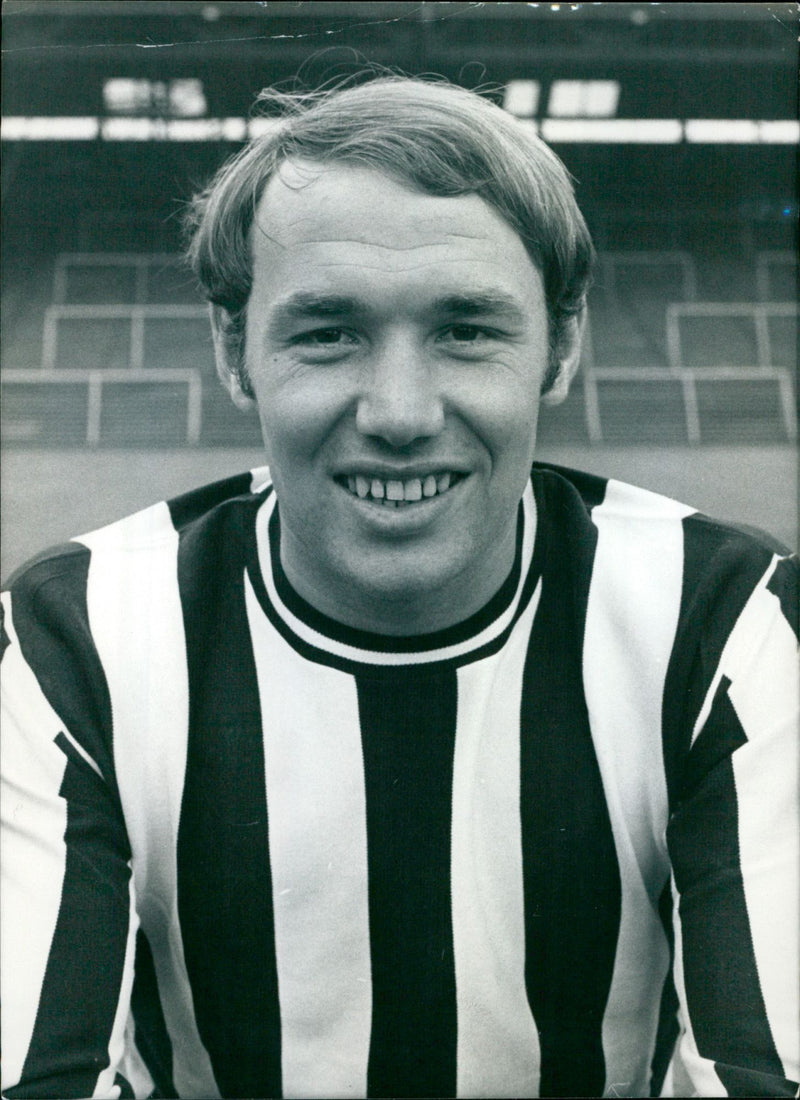 Newcastle United's Bryan "Pop" Robson poses for a portrait. - Vintage Photograph