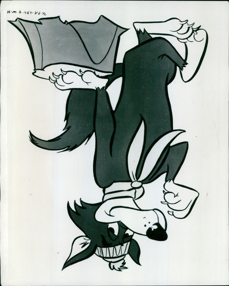Loopy de Loop makes his debut in Columbia Pictures' "WolfHounded" - Vintage Photograph
