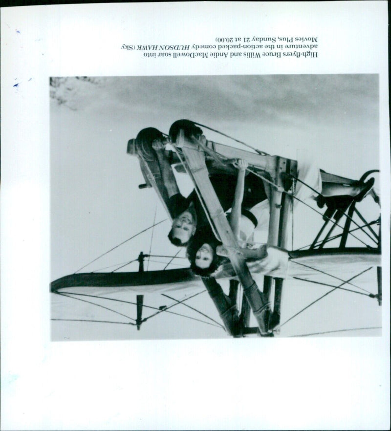 Bruce Willis and Andie MacDowell star in the action-comedy film "Hudson Hawk." - Vintage Photograph