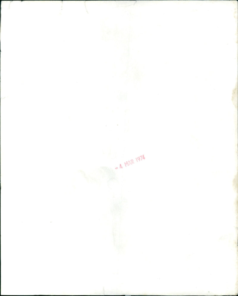 Pete (Walter Matthau) serenades his wife Tillie (Carol Burnett) in a scene from the movie "Pete'n'Tillie". - Vintage Photograph