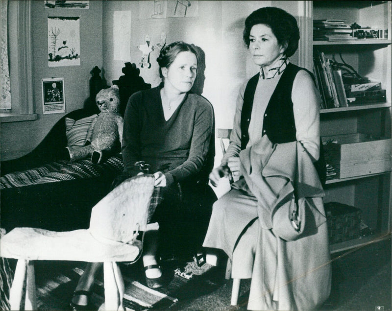 Ingrid Bergman and Liv Ullmann star in Ingmar Bergman's 1980 film AUTUMN SONATA. - Vintage Photograph