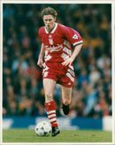 Liverpool F.C. player Steve McManaman poses for a photo. - Vintage Photograph