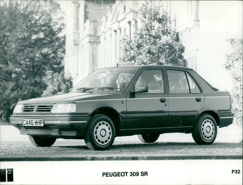 PEUGEOT 309 SR - Vintage Photograph