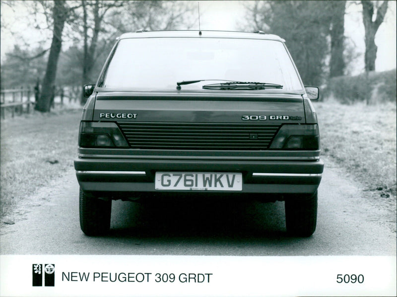 PEUGEOT - Vintage Photograph