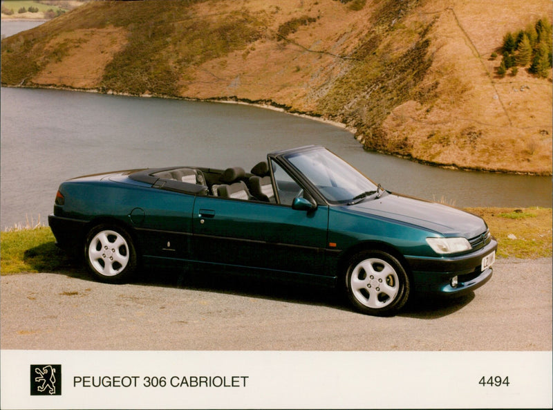 PEUGEOT 306 - Vintage Photograph